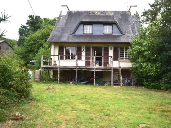 Maison 6 Pièces 29270 Kergloff